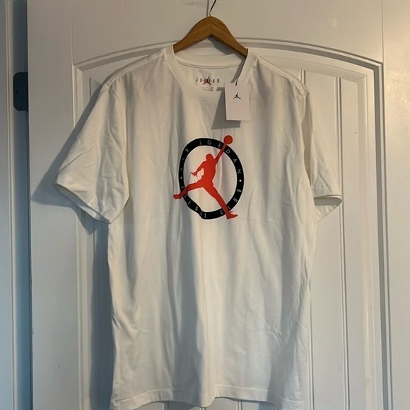 NWT Nike Michael Jordan Jump man Graphic T Shirt Size Large - Picture 1 of 6